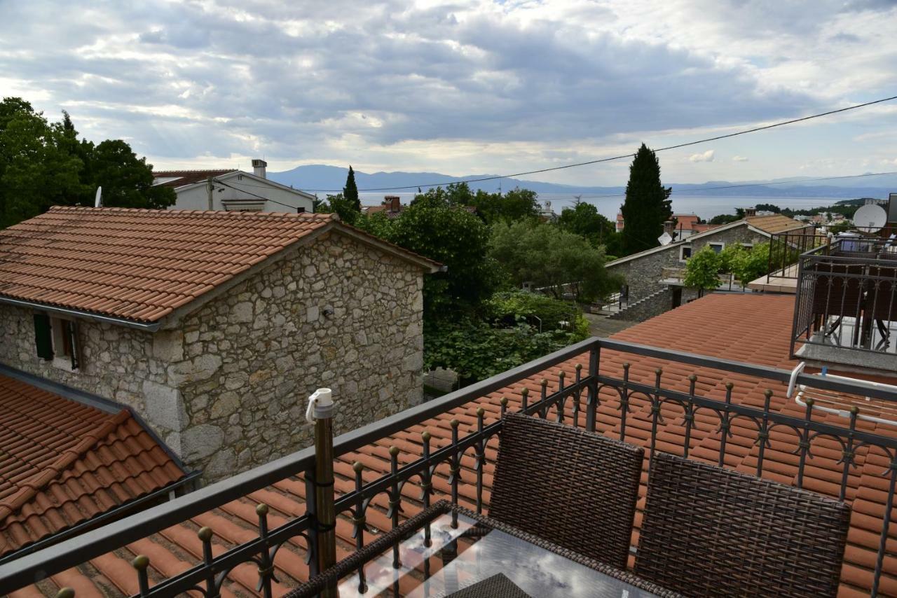 Villa Finka Malinska Buitenkant foto
